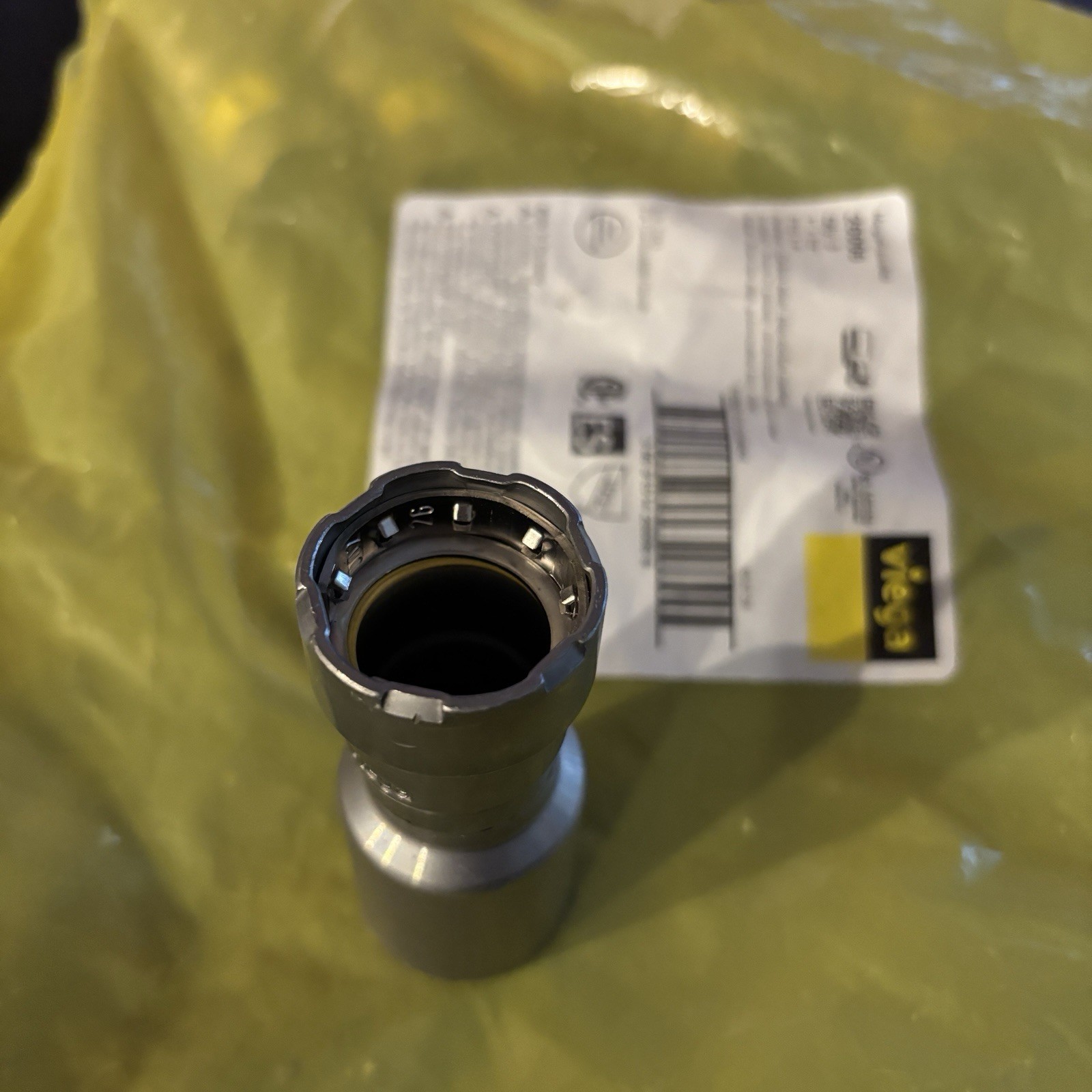 Viega MegaPressG 26006 Carbon Steel Reducer Fitting 1" x 1/2" FTG x P Qty: 5