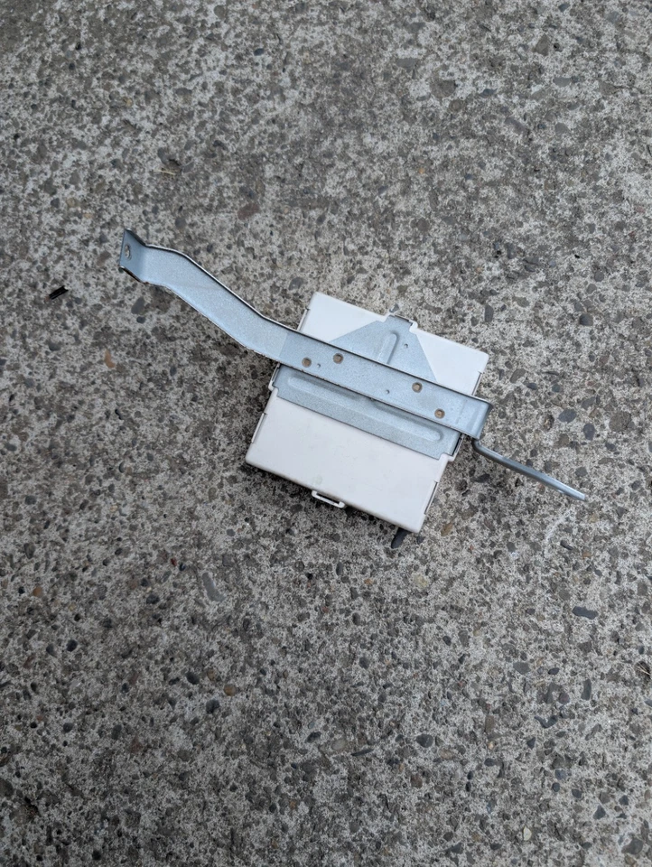 1992-2000 Lexus Sc300 Sc400 Mirror Control Computer Module Unit 89430-24020 - Image 3 of 4