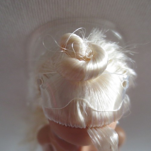 ¡NUEVO! Muñeca Barbie Estilo Deluxe con Pendientes de Plata Cabello Rubio ~ Totalmente Articulada - Imagen 3 de 8