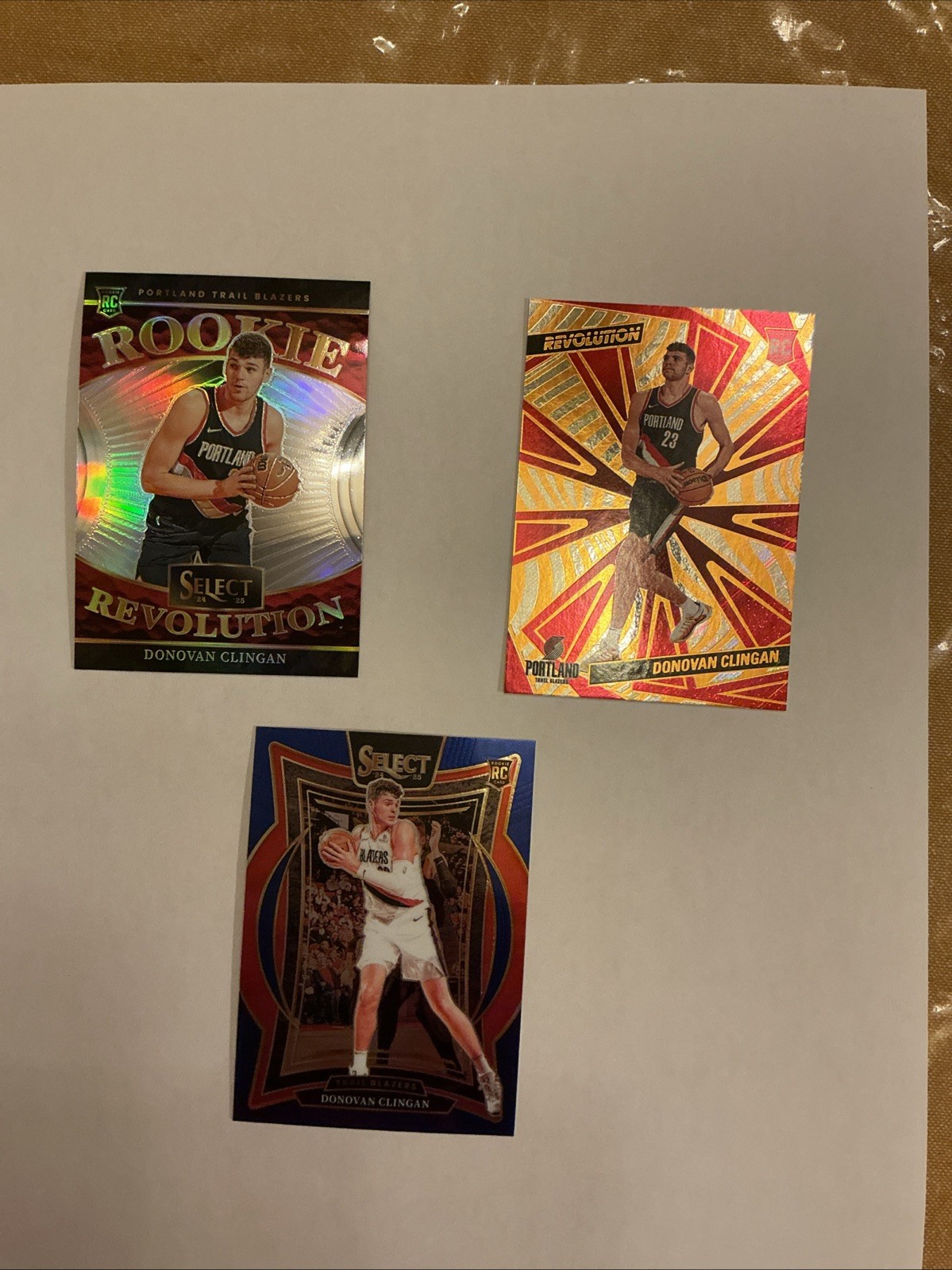 2024-25 Panini Revolution - Rookies Donovan Clingan #108 (RC)