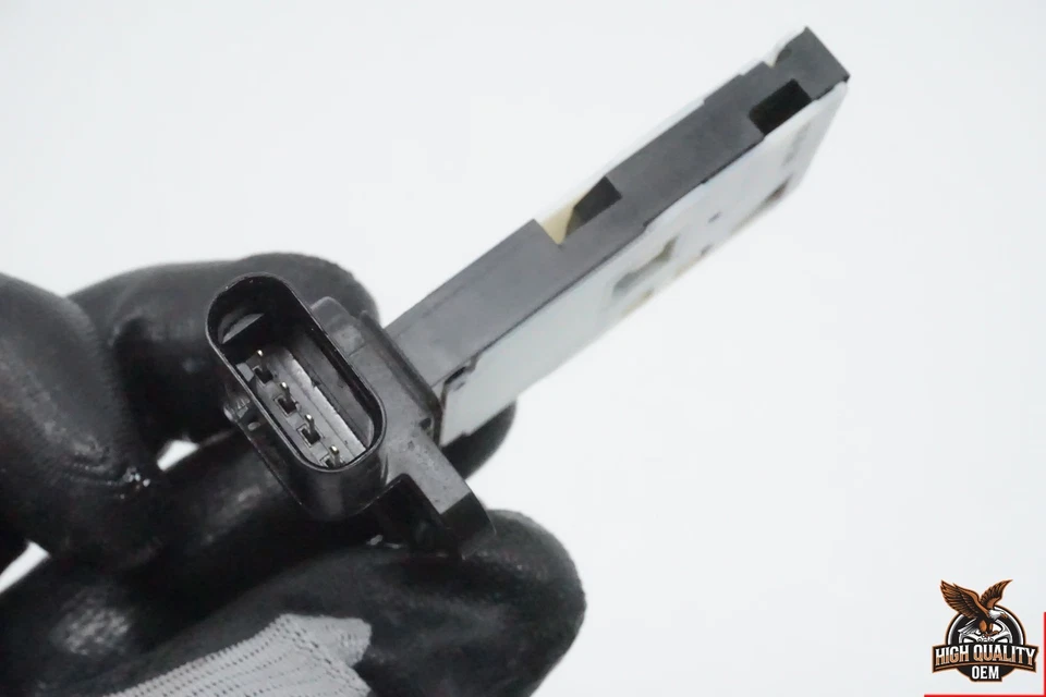 Chevrolet Equinox 2018-2025 sensor de flujo másico OEM 12729015 Foto 4 de 4