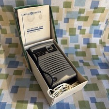 GENERAL ELECTRIC 7-2759 Transistor Radio - WORKS Great Shape In Box