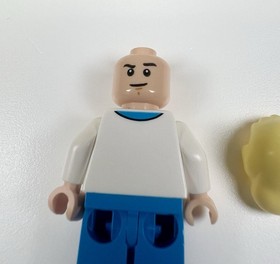 LEGO Scooby-Doo Fred Jones Minifigure Retired 75902 Mystery Machine Cartoon