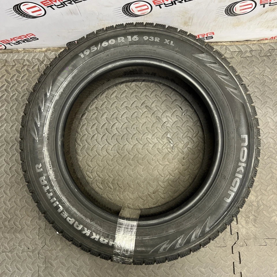 195 60 R16 93R XL  NOKIAN HAKKAPELIITTA R,   (E6141) Old Stocks (2012) - Image 3 of 4