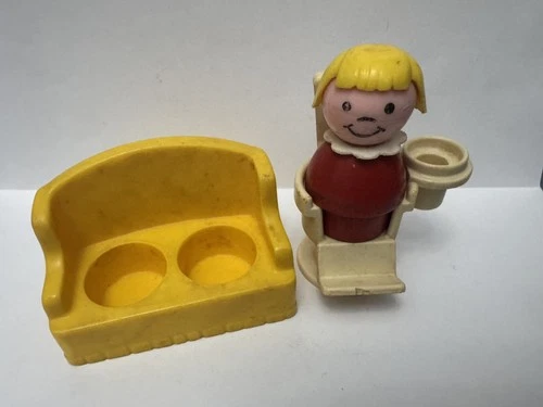 Vintage Fisher Price Little People Figurene Chair Couch