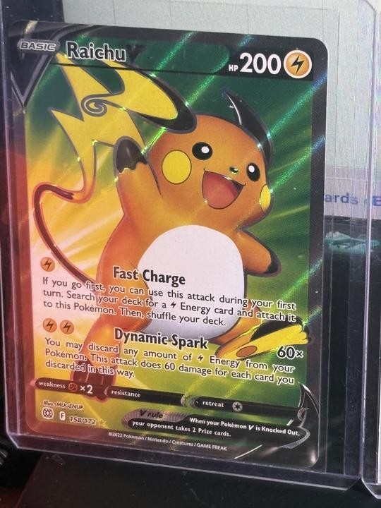 Raichu V 158/172 Pokemon Brilliant Stars