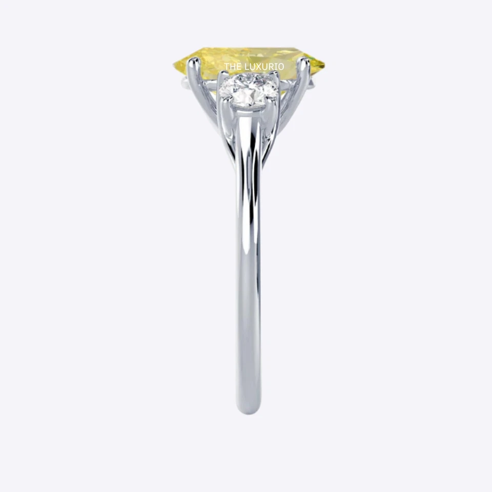 950 Platinum Oval Diamond Ring 2.00 Carat Fancy Intense Yellow IGI Lab Grown - Изображение 3 из 4