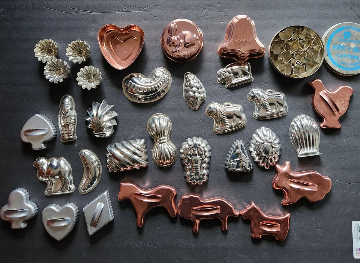 Vintage on sale cookie molds