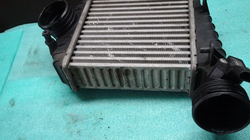 Volkswagen Ladeluftkühler 3B0145805J / 0281002399 / 038906051B