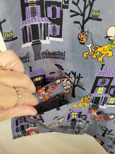 Disney Gray Haunted House Trick or Treat Scrub Top Medium - Picture 3 of 13