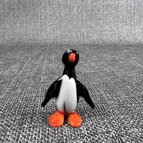 Lampwork Glass Miniature Penguin 2" and 1.5" Tall Set of 4 - Picture 5 of 10