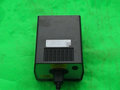 16-40V 2.5A OUT DC Variable Voltage Test Power Supply 240V AC IN MAX 100W - Picture 5 of 9