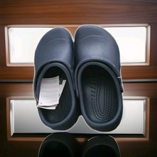 CROCS Unisex Bistro Slip-On Work Clogs WOMEN'S Sz 9/ MEN'S SZ 7 DISPLAY