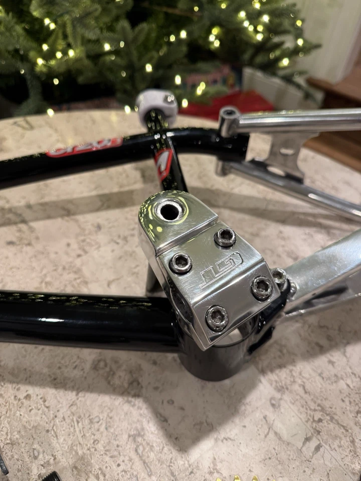 Cuadro y horquillas OG Auburn Cr20R 1993. Lote de piezas extra BMX Foto 4 de 4