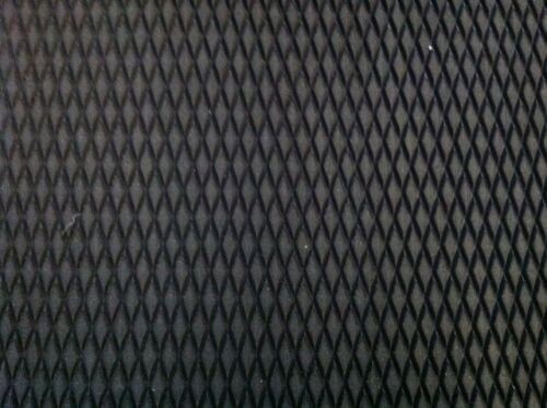 Diamond Plate Style Bass Boat Flooring – Non Slip Marine Rubber Deck Cover  - Picture 1 of 2