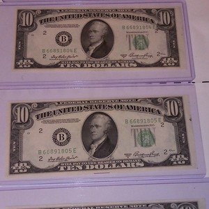 Very rare Lot Of 4 Corresponding Serial #, Misalignment, Uncirculated, $10 Notes