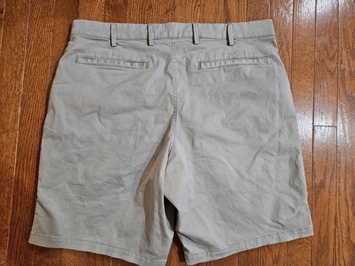 Gap, Mens Shorts, Essential Khaki 10” Sage Green, Mint, Khaki Chinos, Size 36 - Picture 3 of 4