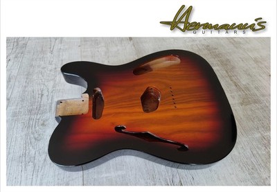 Thinline Tele 3 piece Roasted Swamp Ash Body, Finish 3 Tone Sunburst, nur 1960g