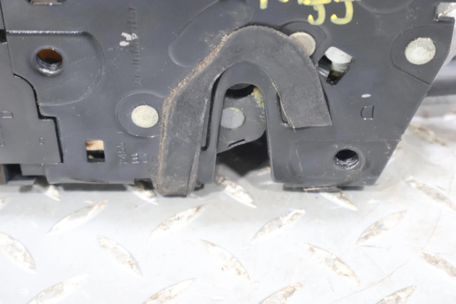 Bentley Flying Spur 2006-2012 Front Right Door latch