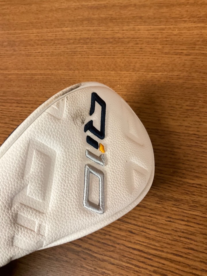 TaylorMade Golf QI10 Fairway Wood Headcover White Blue Golf Head Cover