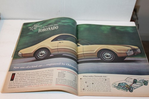 VINTAGE ROAD & TRACK MAGAZINE NOVEMBER 1965 - Picture 4 of 4