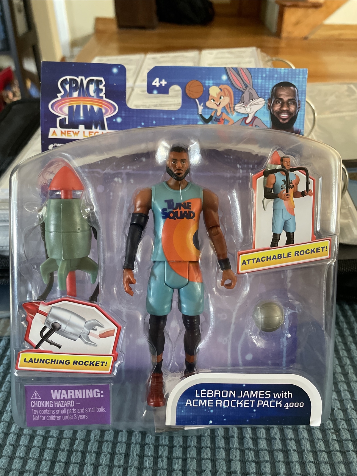 2021 SPACE JAM A NEW LEGACY 5" Lebron James With Acme Rocket Pack 4000 New Mint