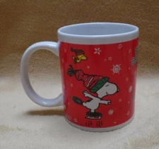 Peanuts Snoopy & Woodstock Christmas Mug Cup  2011 GALERIE 12 Oz. ice skating