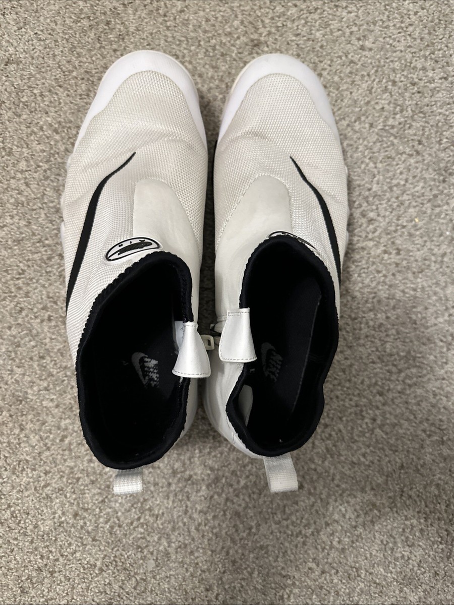 Nike Big Swoosh Air Max White Black Mens Size 13 832759-100