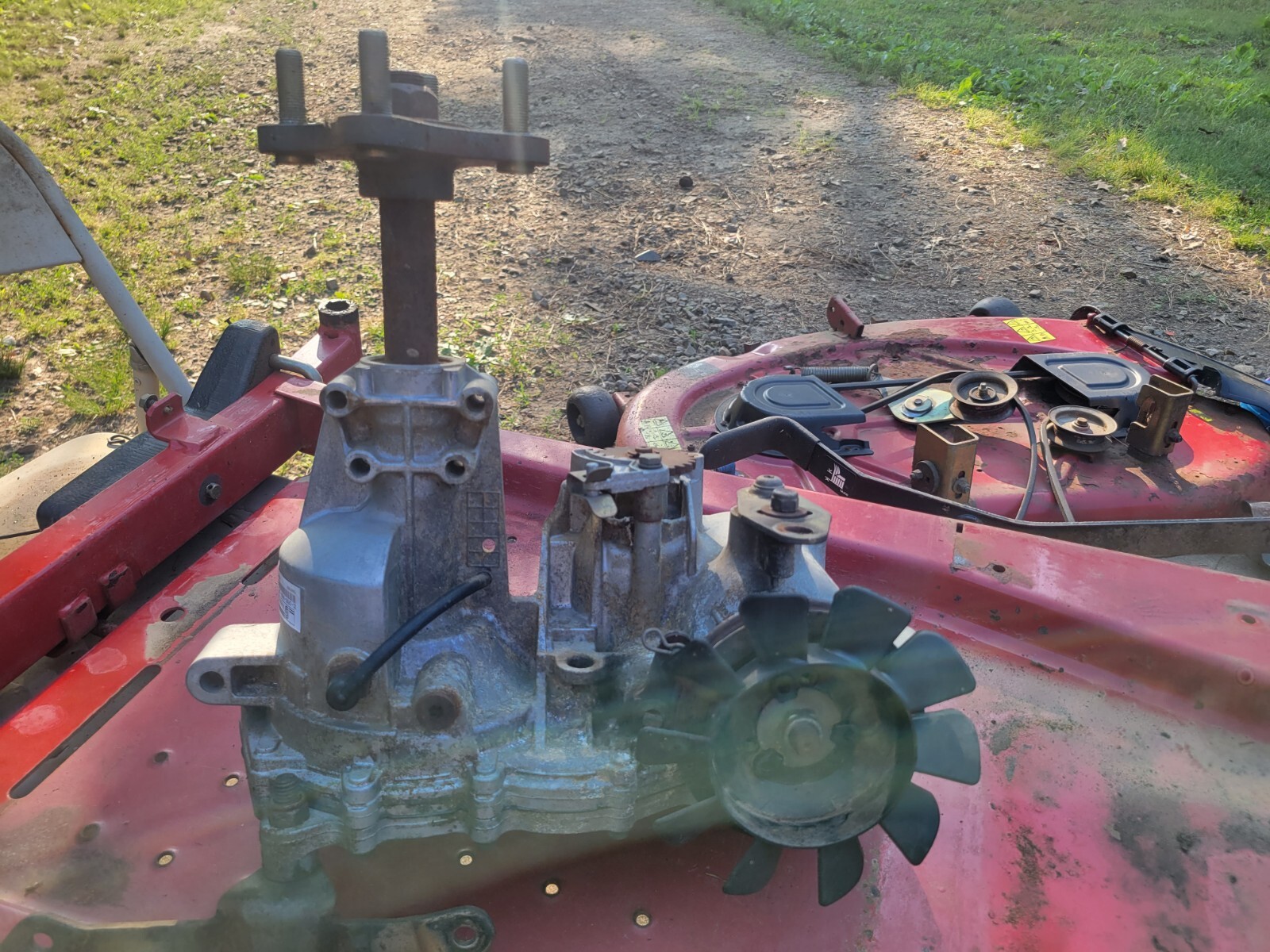 Toro Timecutter Z4200 LH Hydro Gear ZCDFBB5W5A3CPX / 74360 eBay