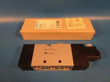 FESTO VUVS-L30-M52-MD-G38-F8-1C1, 575604 Solenoid Valve