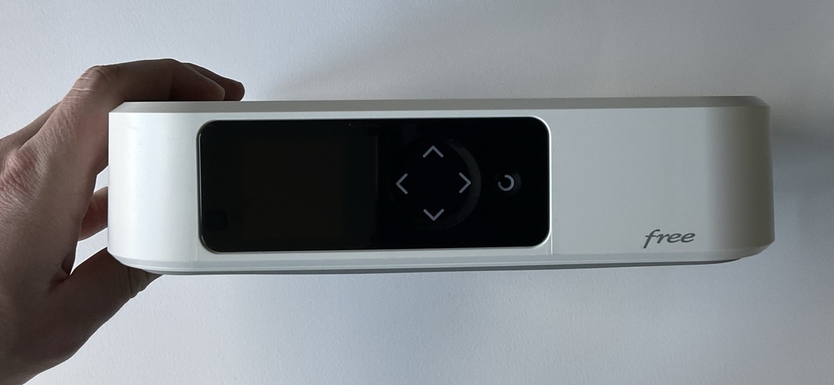 Eebox One Ee Eebox F-0b07a 0-an Avec Alimentation En France 25029095