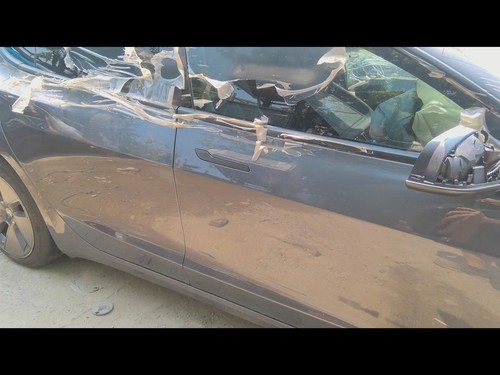 TESLA 3 2023 Fuel Filler Door 643595 - Picture 10 of 12