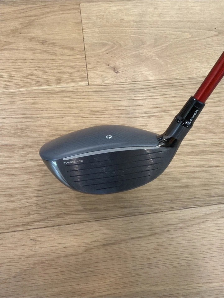 Madera de calle Taylormade Qi35 Tour 3 15 grados rojo Ventus Velocore 60 g rígida Foto 4 de 4