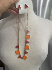 NEW Charming Charlie NECKLACE & EARRINGS Orange & Pink Enamel TRIANGLES SQUARES