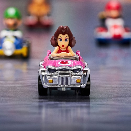 2025 SDCC Exclusive Hot Wheels Mario Kart Pauline Vehicle JJP81-9893 Sealed - Bild 8 von 10