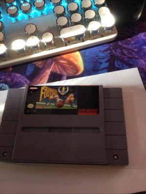Super Play Action Football (Super Nintendo Entertainment System, 1992)  SNES