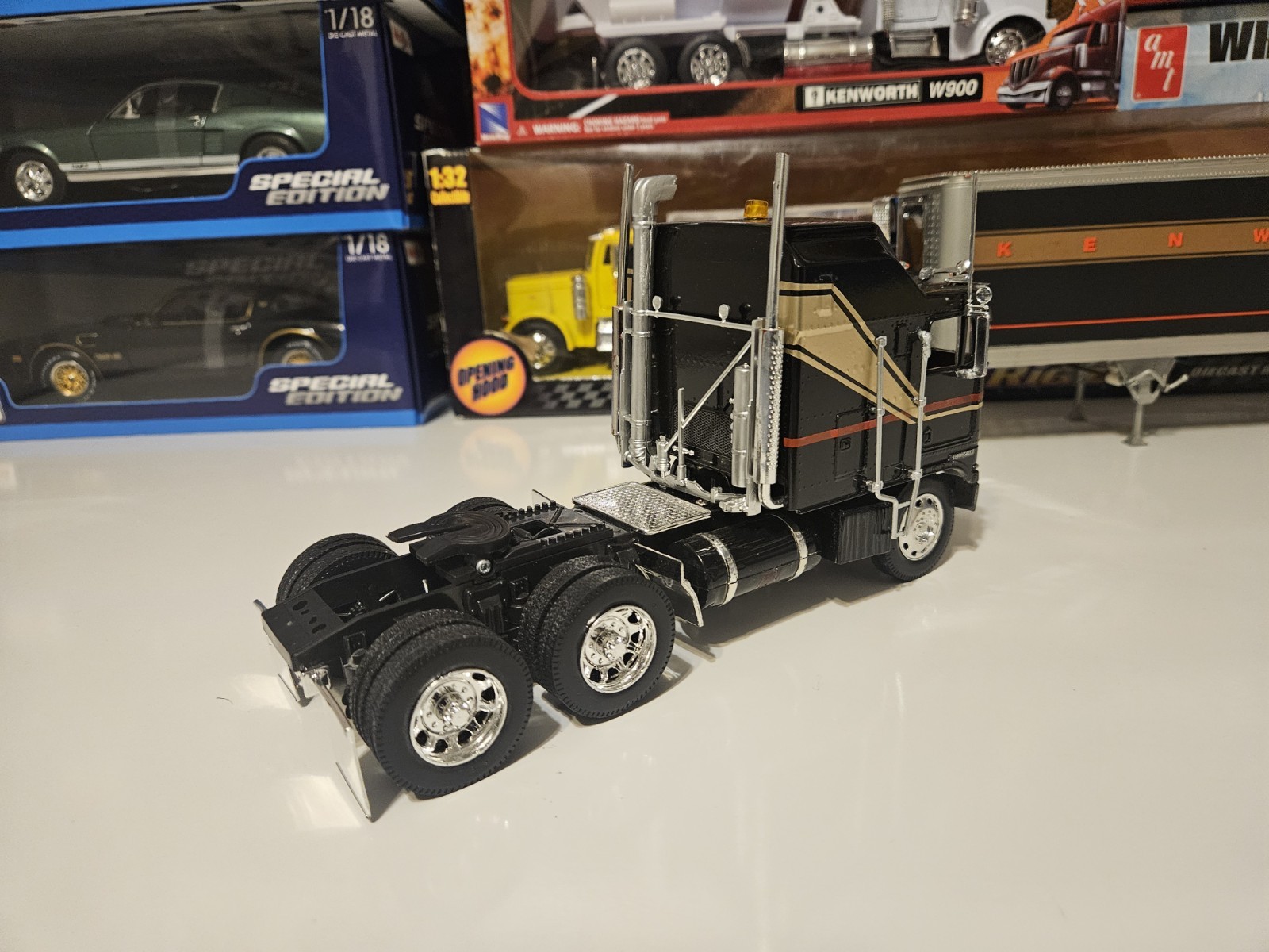 Picture 7 of 23