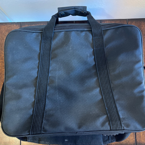 Wine Carrying Bag. Black. Holds 4 Bottles Handle And Shoulder Strap - Picture 9 of 10