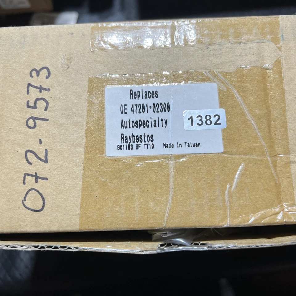 Cilindro maestro de freno Beck Arnley 072-9573 para Toyota Matrix Corolla 2003-2008 Foto 3 de 3