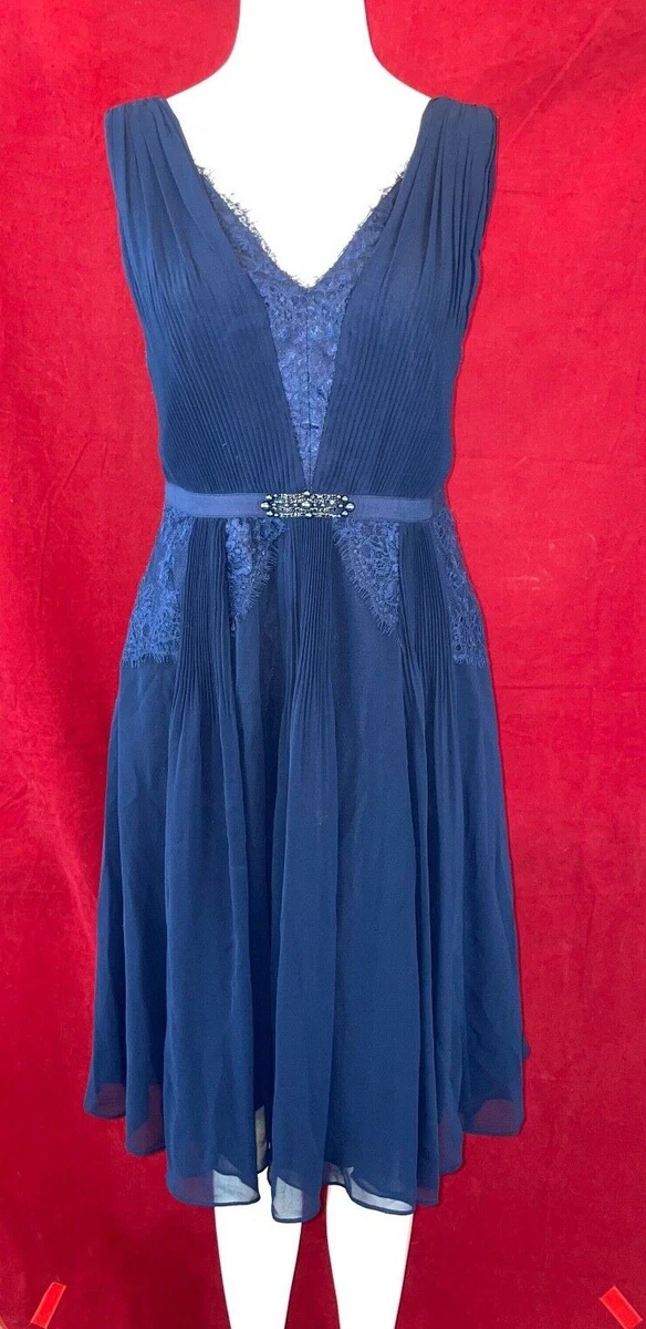 Share 126+ monsoon theme dress super hot seven.edu.vn