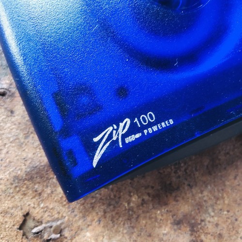 Iomega Zip 100 Z100USB External Disk Drive Blue Transparent USB Powered & Cable - Picture 2 of 6