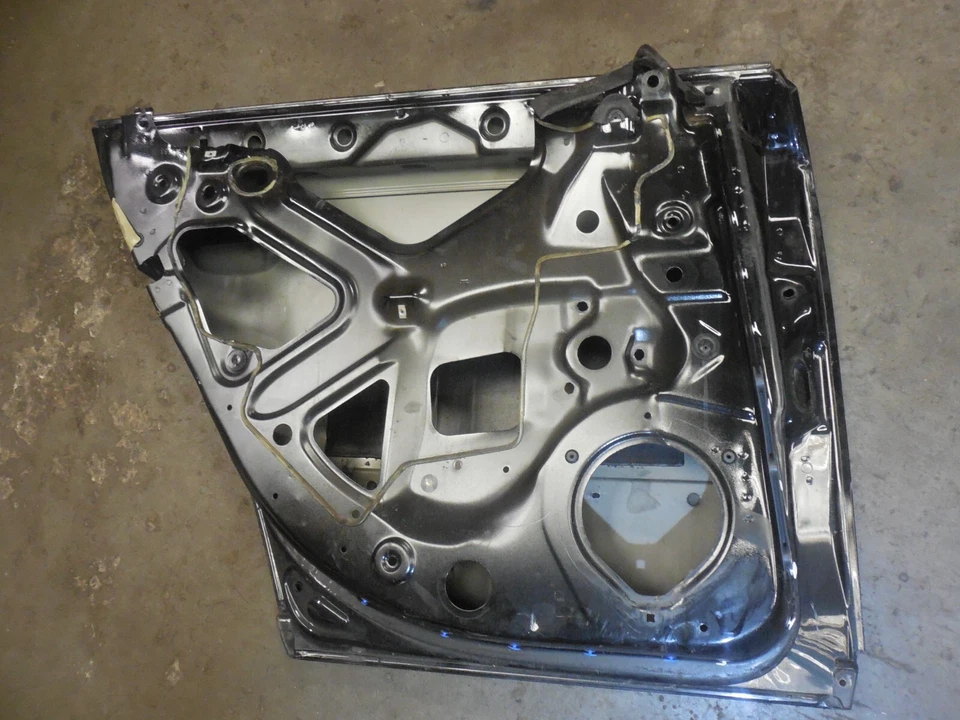 Rear Left Door Shell Black 2005-2011 AUDI A6 Quattro Body Panel Foto 2 de 4