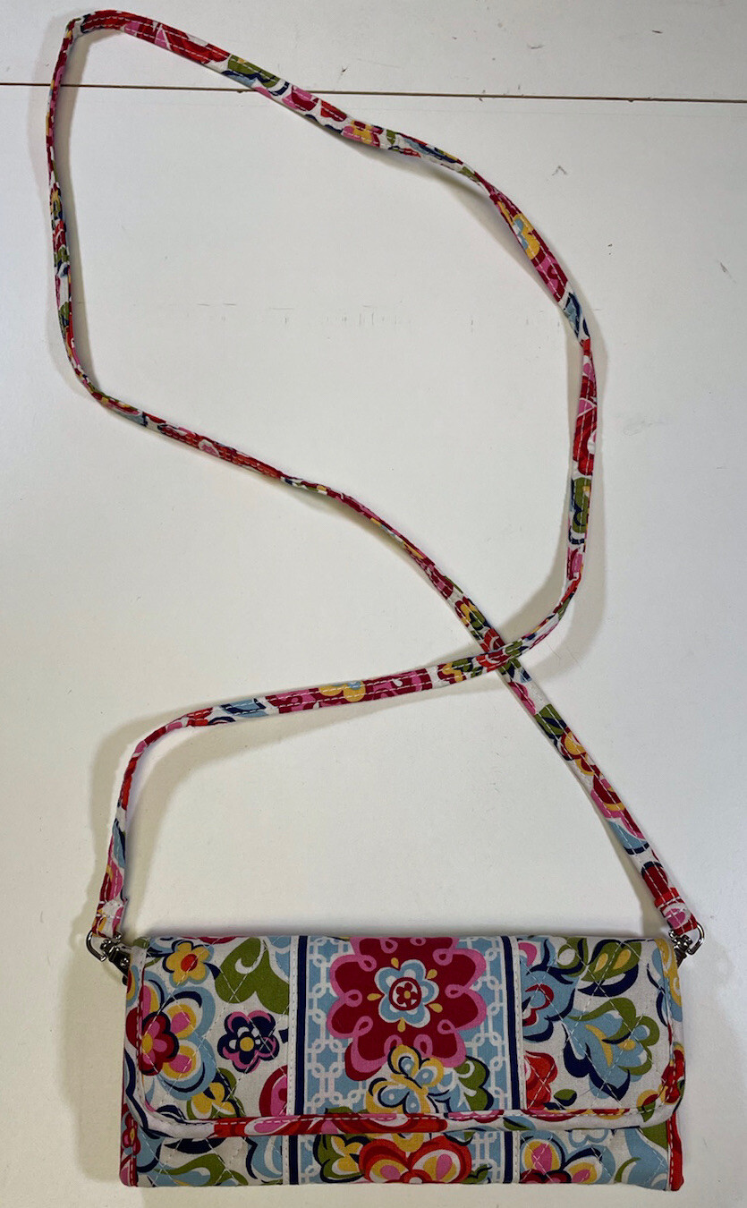 Vera Bradley Wallet Crossbody Purse Colorful Floral Pattern Great Condition
