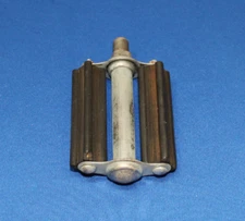 UNBRANDED 1950's (1) Pedal Right Side Fits Schwinn Sears Murray & OTHERS 1/2