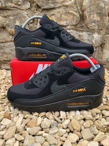 nike air max 90 essential black and yellow