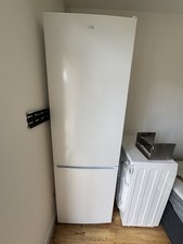 Logik LFC60W16 Fridge Freezer 60cm Frost Free Metal Back Fully Working