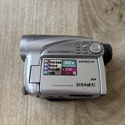 HITACHI DZ-GX5040E DVD CAM, Camcorder, Video Camera Only - No Battery / Charger - Picture 1 of 8