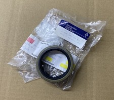 ORIGINAL Mercedes W201 W124 Simmer Wellen Dicht Ring Radnabe Vorn 0199978847 NOS ORIGINAL Mercedes W201 W124 Simmer Wellen Dicht Ring Radnabe Vorn 0199978847 NOS