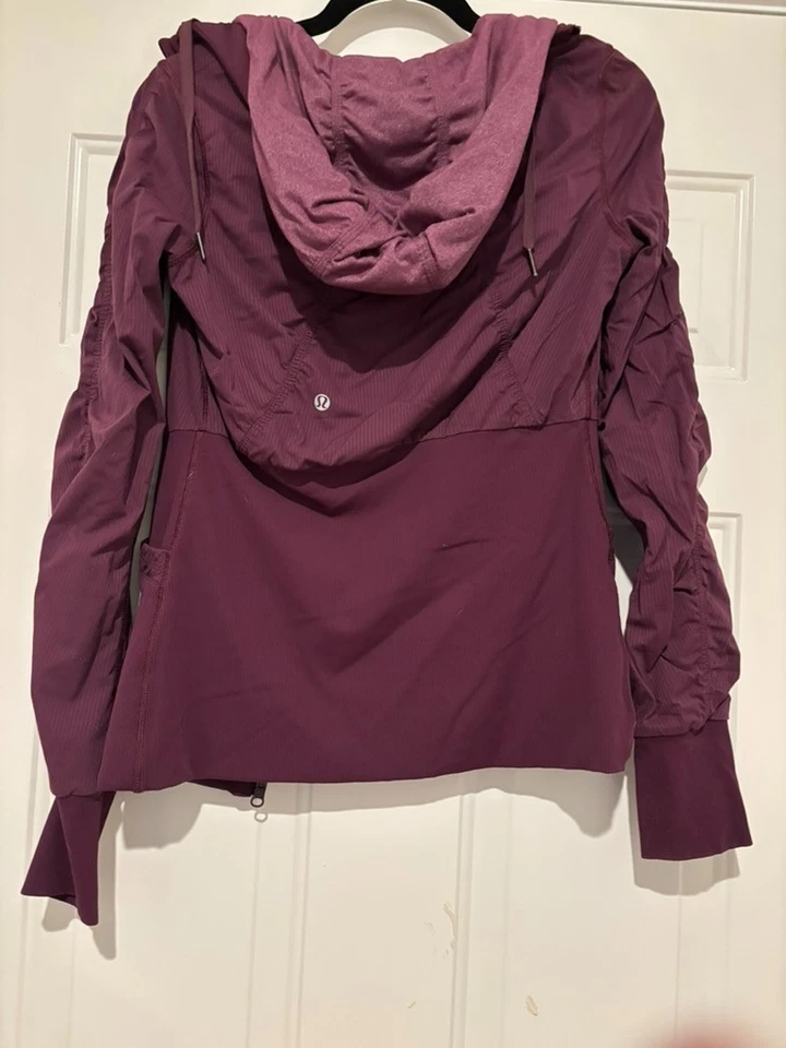 Mujer Lululemon Atlético Púrpura Chaqueta Talla 4 #806 Foto 3 de 3