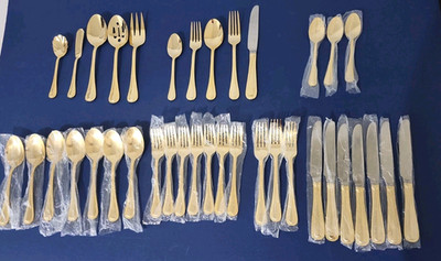 St. James 18/10 Gold Accent Stainless 4-(5 Pc Place Setting)+17 Extra pieces NEW